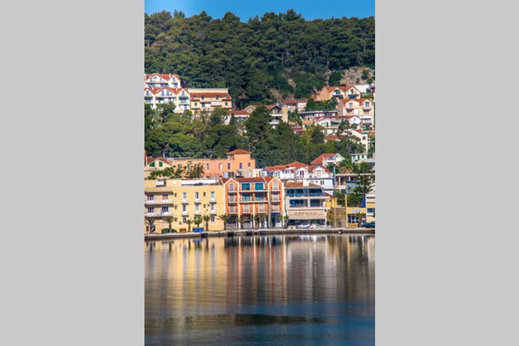 A & B Minimal Suite With Sea View In Argostoli ภายนอก รูปภาพ