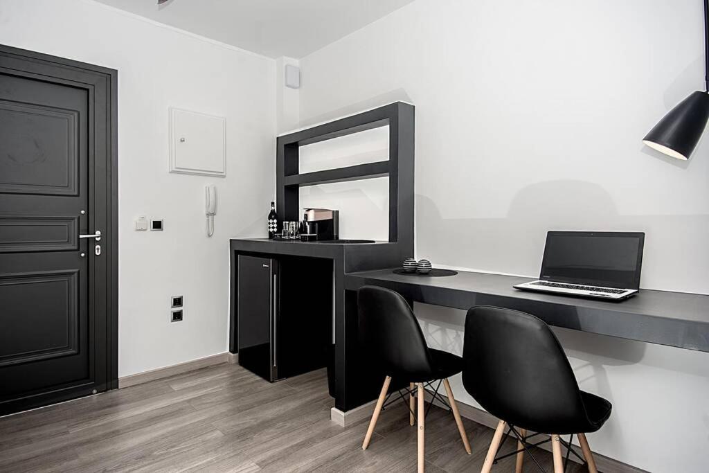 A & B Minimal Suite With Sea View In Argostoli ภายนอก รูปภาพ