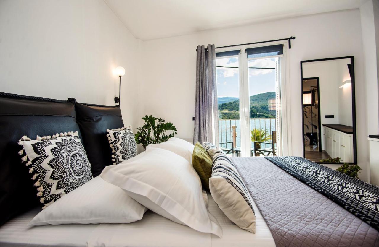 A & B Minimal Suite With Sea View In Argostoli ภายนอก รูปภาพ