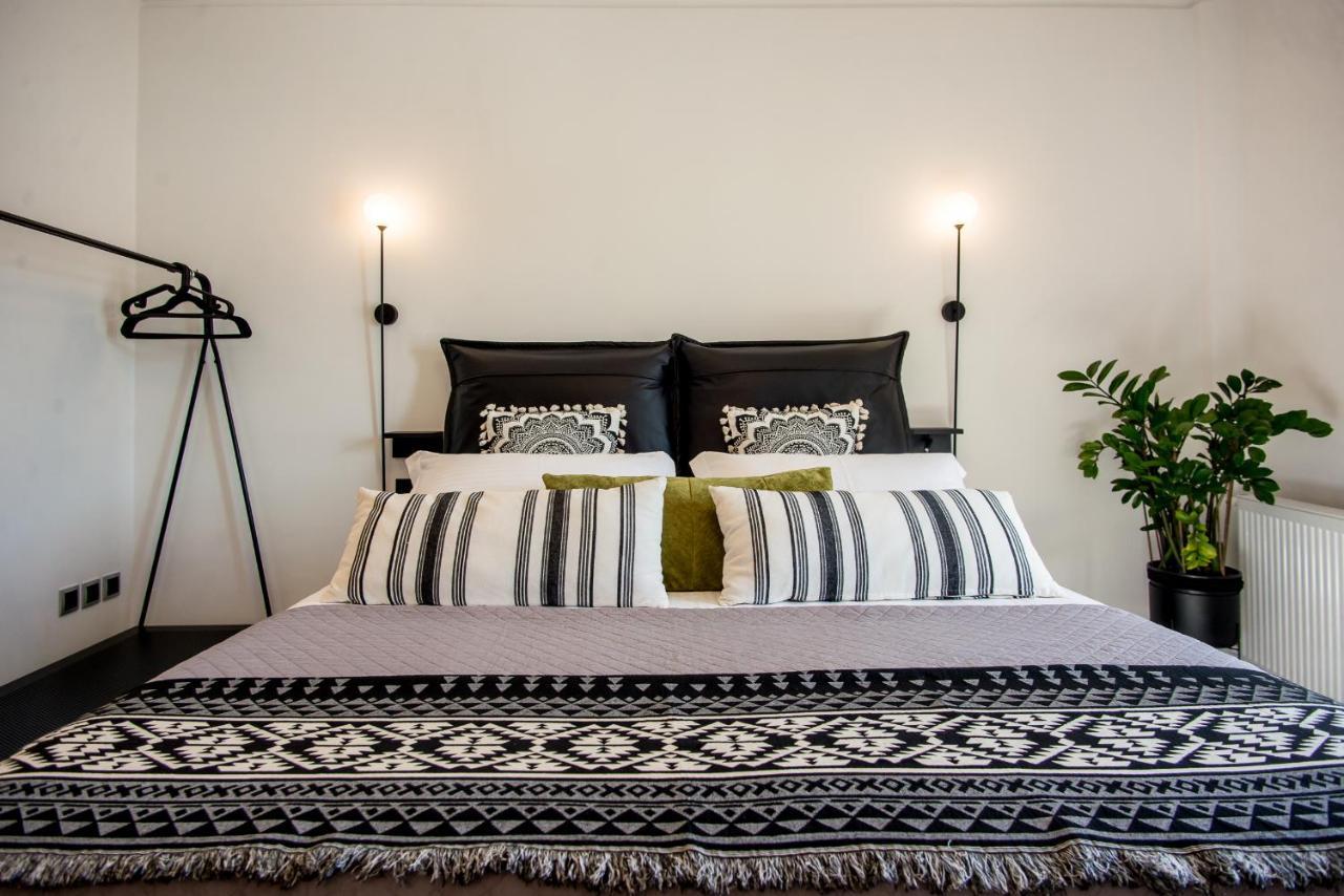 A & B Minimal Suite With Sea View In Argostoli ภายนอก รูปภาพ
