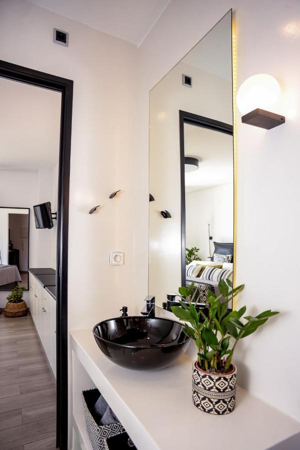 A & B Minimal Suite With Sea View In Argostoli ภายนอก รูปภาพ
